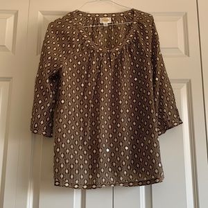 Talbots Size Medium Tunic Top in a Lightweight Cotton and Silk Blend Fabric